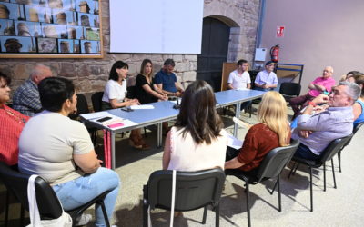 Imagen de El Área de Bienestar Social coordina una reunión en torno a la participación de los mayores en las actividades festivas y culturales de la ciudad