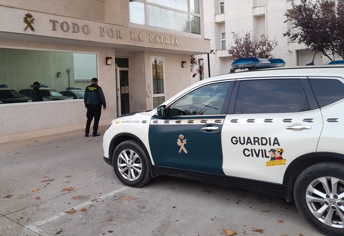 Imagen de La Guardia Civil esclarece 19 delitos de hurtos y robos con fuerza en interior de vehículos en Baeza