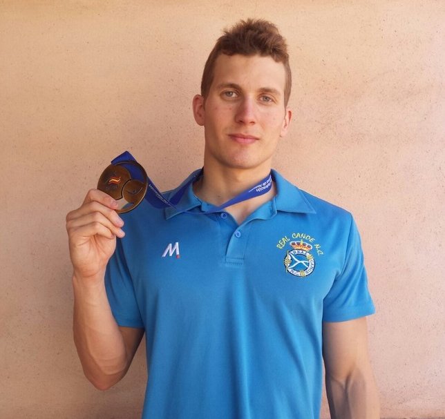 Imagen de Javier Rival se une al CNLinares: comienza una era dorada en la natación andaluza