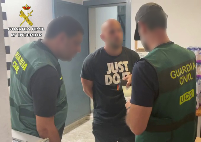 Imagen de La Guardia Civil ha detenido en Martos a un fugitivo con Orden Europea de detención y entrega