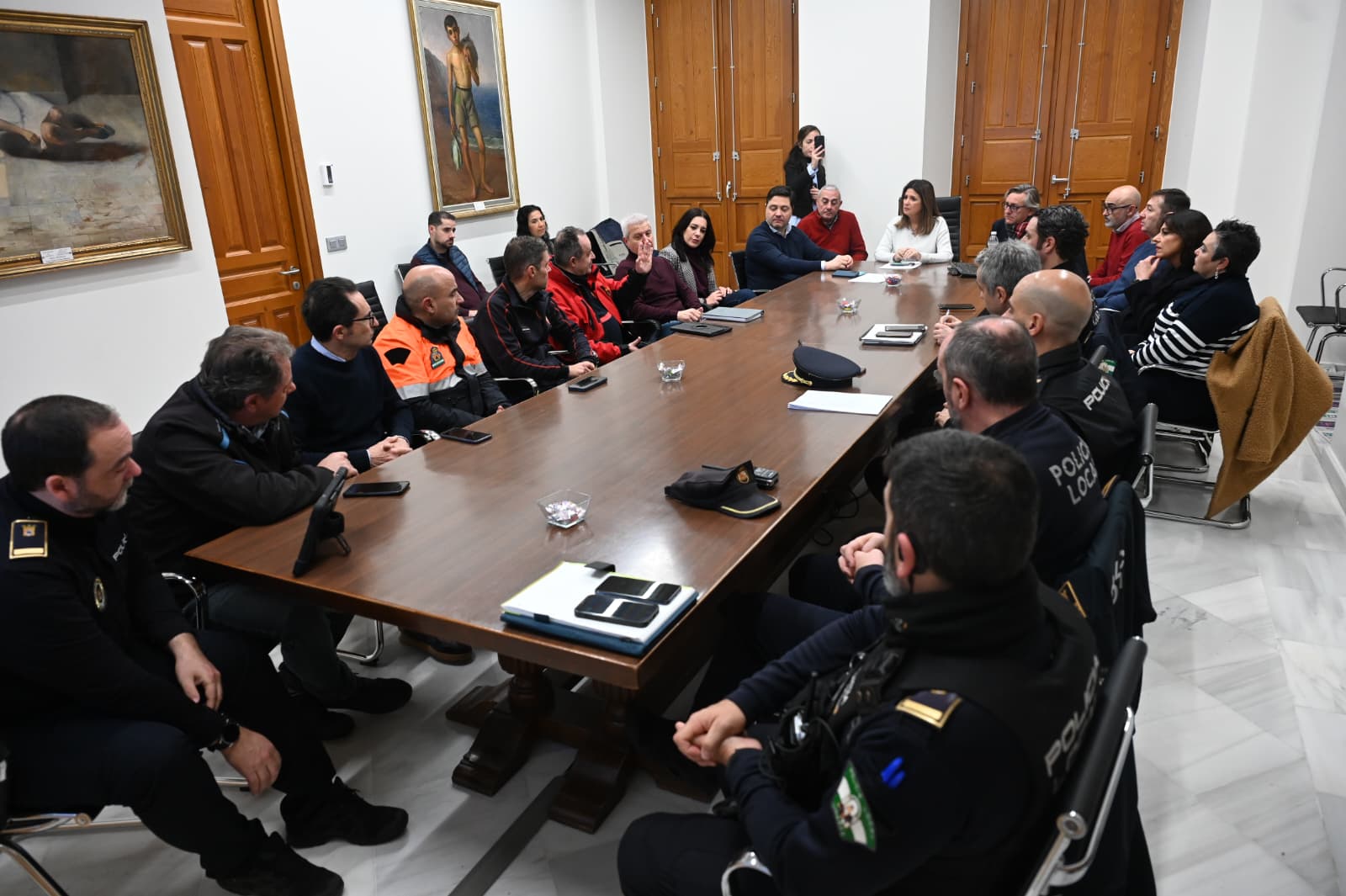 Imagen de El Ayuntamiento de Linares refuerza la coordinación ante el temporal de lluvias y viento