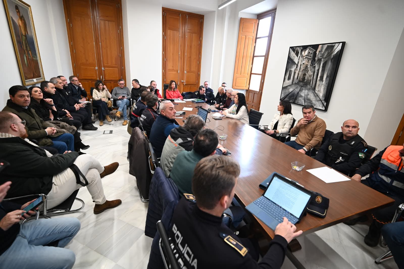 Imagen de Linares refuerza las medidas de seguridad y mantiene la alerta por el temporal