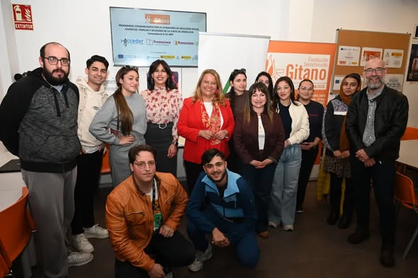 Linares refuerza la colaboración con la Fundación Secretariado Gitano para impulsar políticas sociales