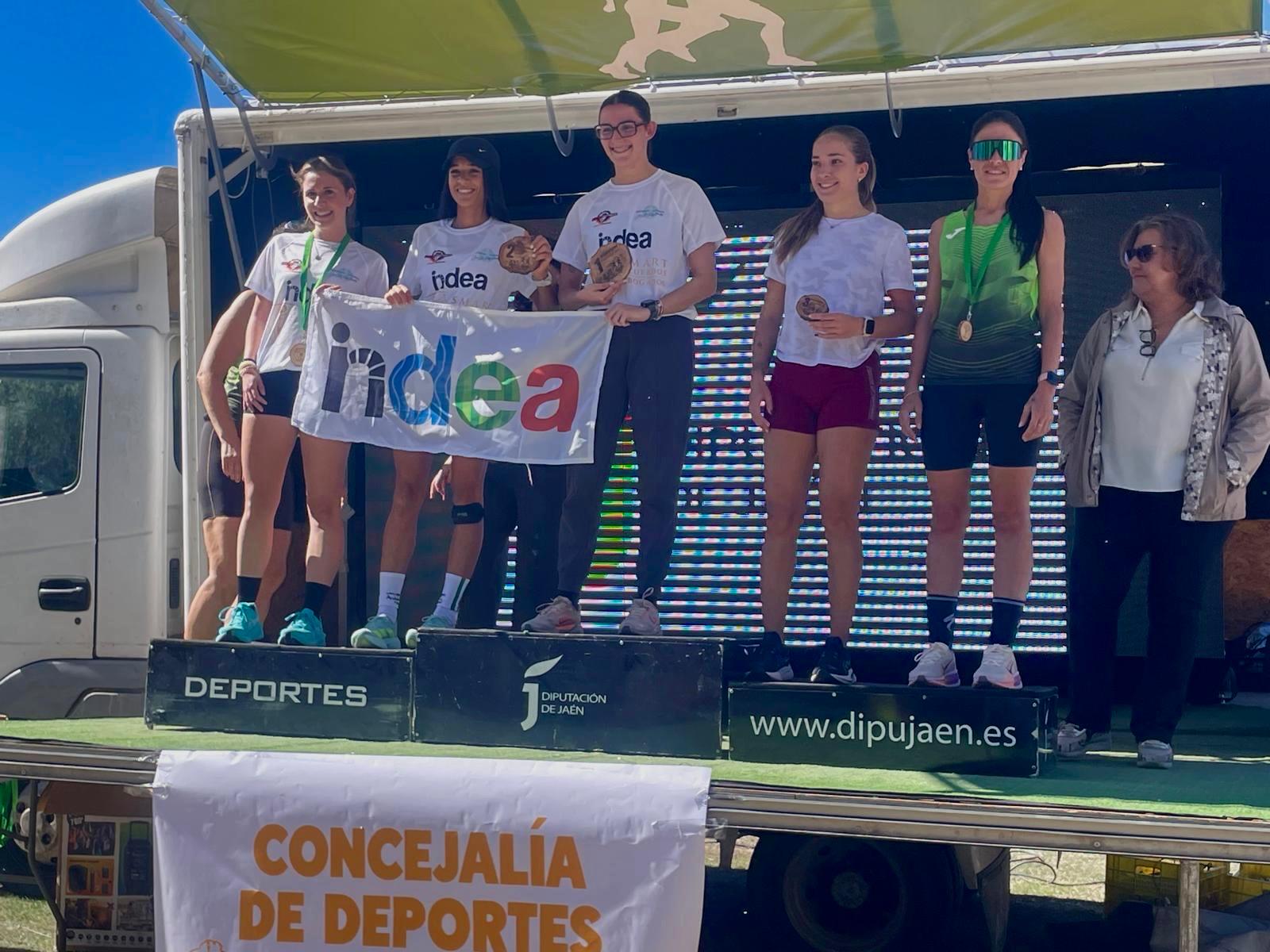Del barro de Huelma al desafío híbrido de Jaén: un fin de semana de éxitos para el CD INDEA Linares