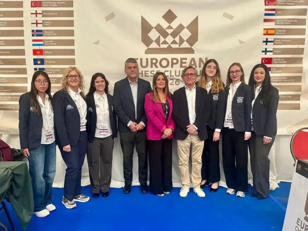 El Club de Ajedrez Linares hace historia en Europa con su equipo femenino