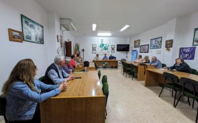 Imagen de El PSOE de Linares presenta su moción para el mantenimiento de barrios en la Federación de AAVV Himilce y denuncia el lamentable estado de la ciudad por culpa del gobierno del PP