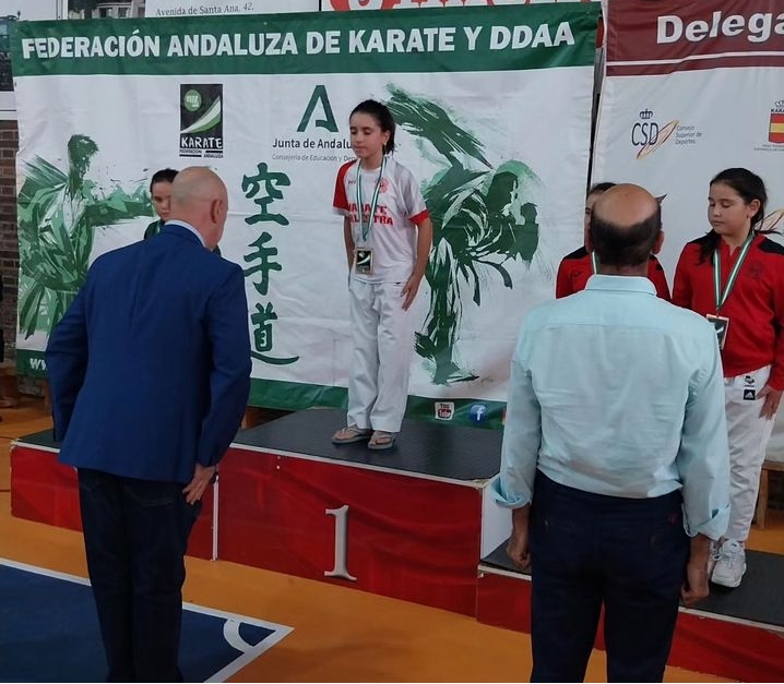 Imagen de El CD Palestra Linares consigue el podium en el Internacional de Karate