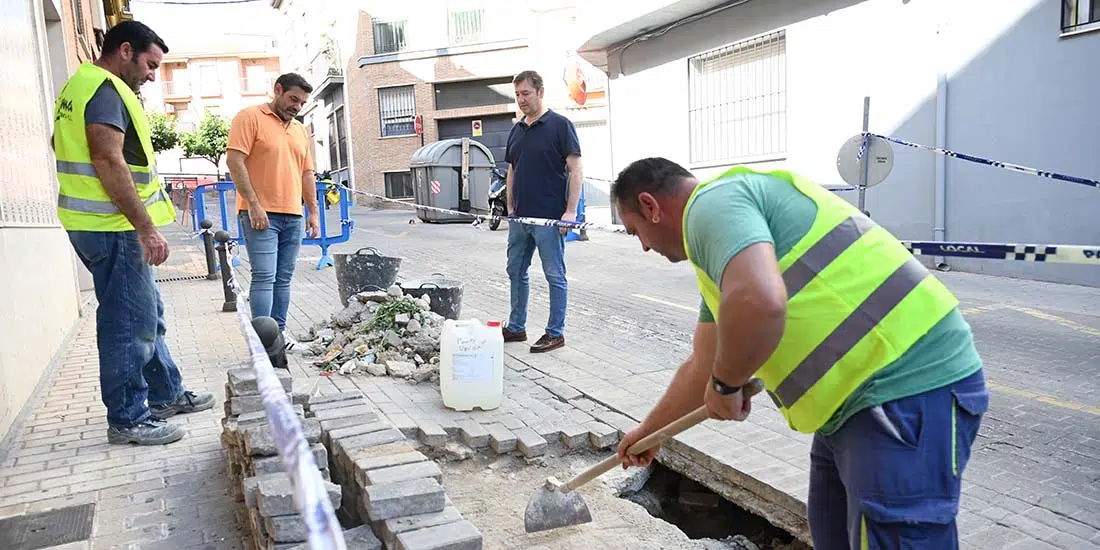 Imagen de Comienza la ejecución del Plan de Asfaltado 2024 para pavimentar más de 20.000 metros cuadrados de superficie