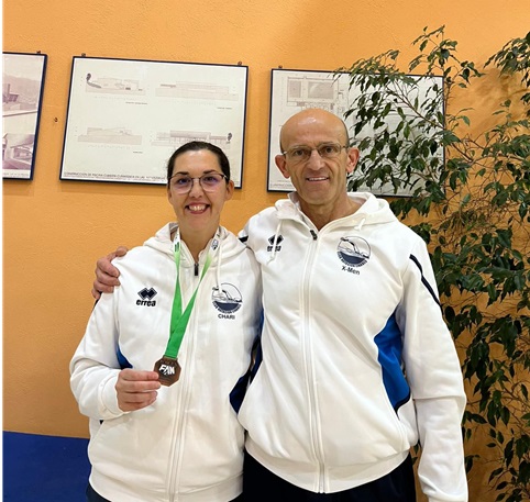 Imagen de 2 medallas de Bronce del CN Linares en el Andaluz Master